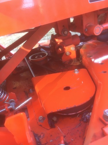 KUBOTA DIESEL t1600 tractor pick up ct needs work - Picture 7 of 9