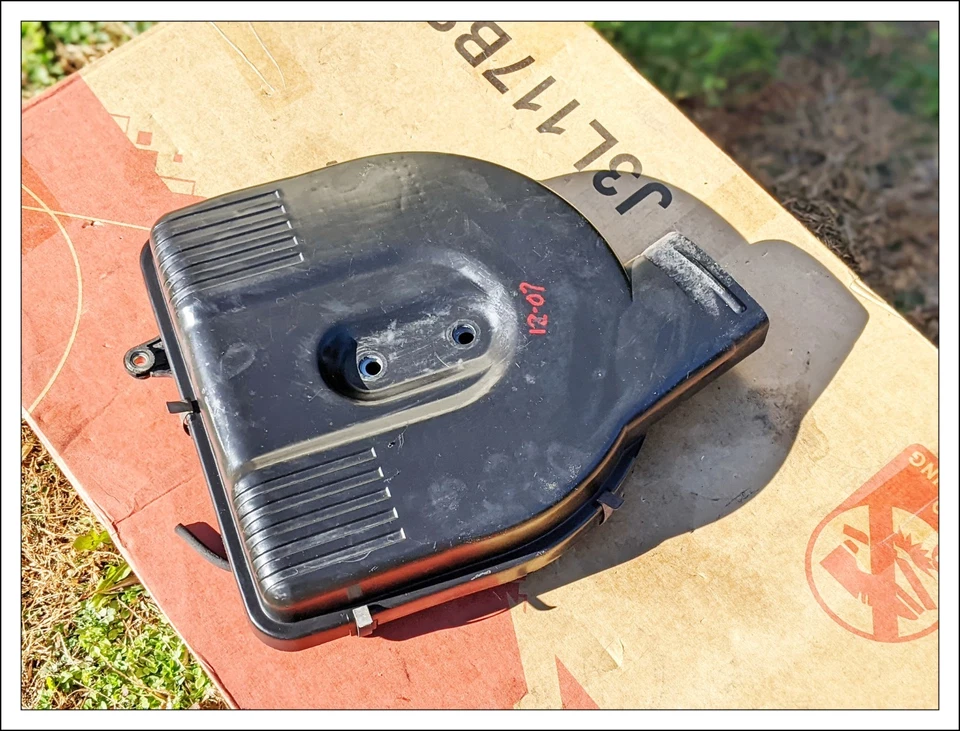 ✅ Caja de montaje de filtro de aire para camión Nissan D-21 1990-1997/carcasa de filtro de aire OEM Foto 3 de 4