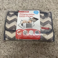 Skip Hop portable changing station chevron print gray neutral baby boys girls