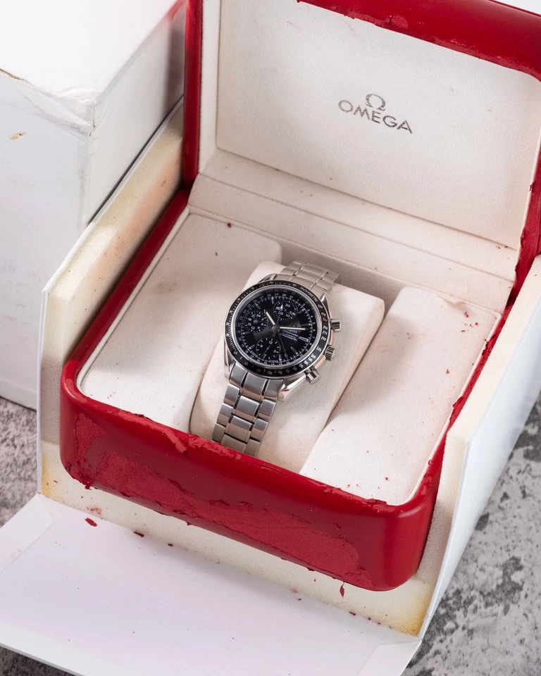 Omega Speedmaster Date 3220.50.00, photo 2 of 5