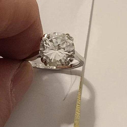 Vintage Sterling Silver Ring with Clear Gem