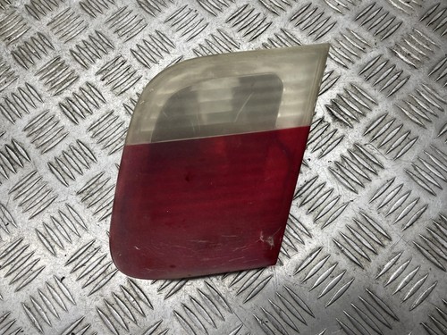 BMW 3 E46 Rücklicht hinten links 6910538 2.00 Diesel 100kw 2000 25944717