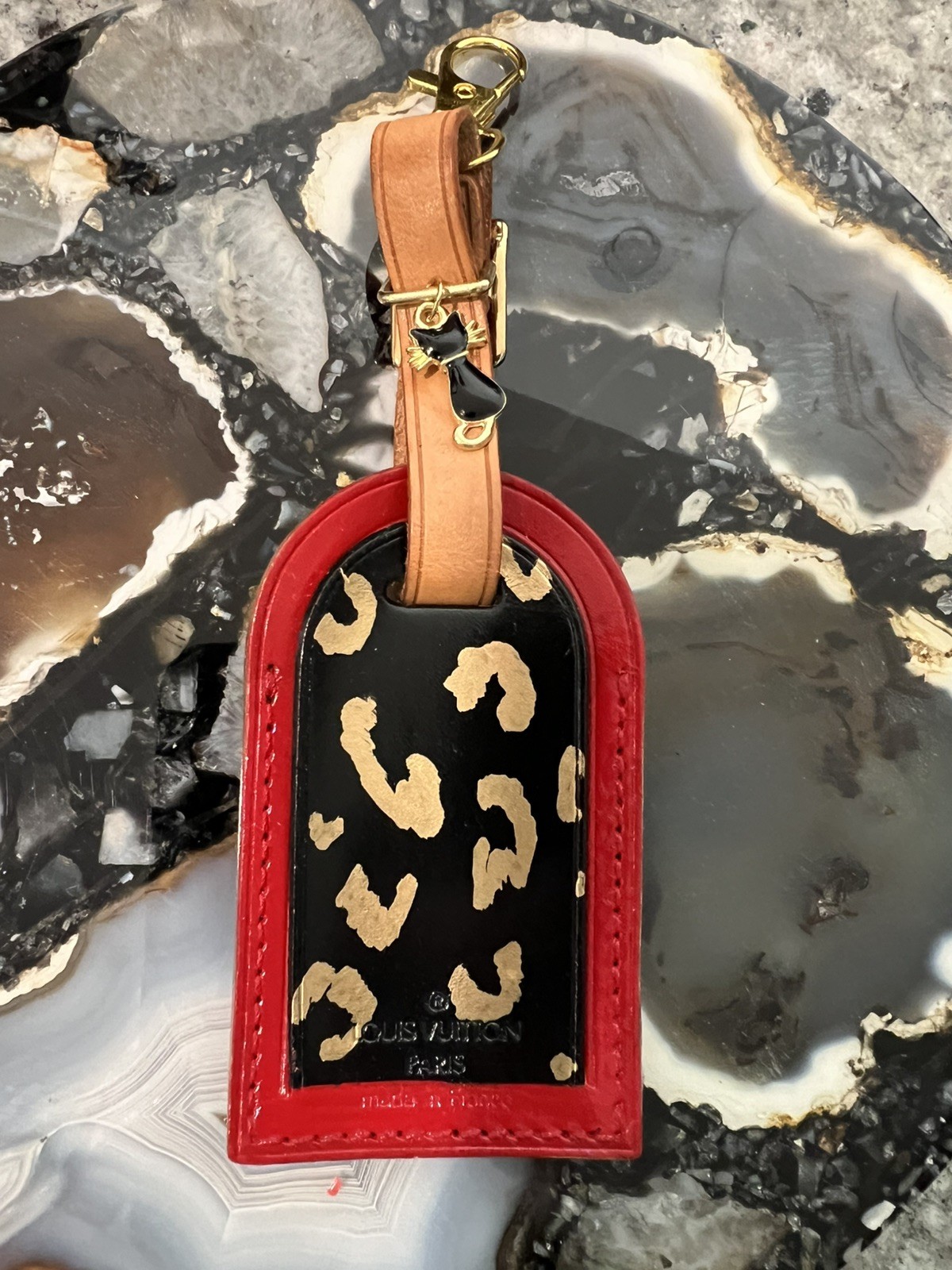 Preloved LOUIS VUITTON Vachetta purse Luggage Tag  Hand Painted Charm red thumbnail 4