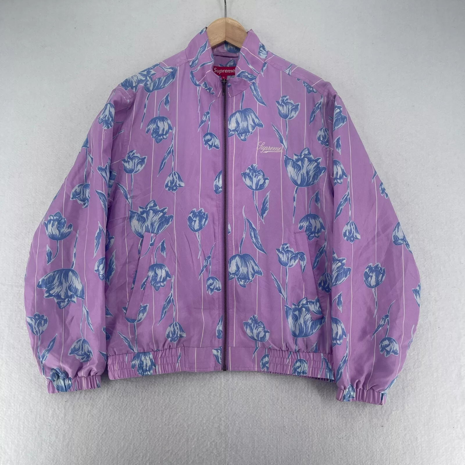 Veste florale rose soie Supreme SS19 homme taille petites poches logo