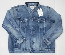 RARE LEVI’S MADE & CRAFTED JAPANESE DENIM TRUCKER JACKET NEW WITH TAGS(LARGE)
