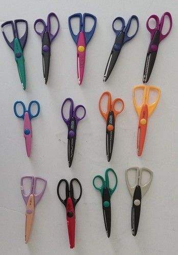 Crafting Scissors Lot of 13 Fiskars, Provo Craft, Tomorrow's Treasures - Foto 5 di 10