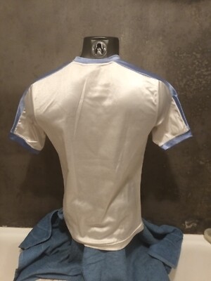 Ancien Real Madrid Maillots de foot - Old football shirts Ancien Real Madrid Maillots de foot - Old football shirts