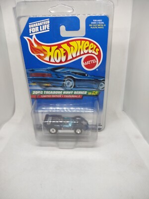Hot Wheels 2000 Treasure Hunt Series Chaparral 2 Real Riders Rubber Tires