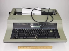 Swintec Typewriter 8011 Wide Format Word Processor Desktop Publisher Tested