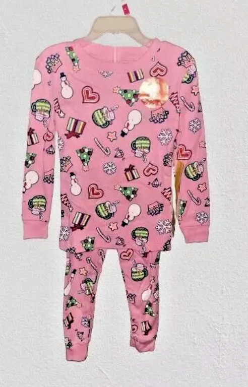 Girls Extremely Me 2 piece Holiday Pink Pajama Set New Select your size