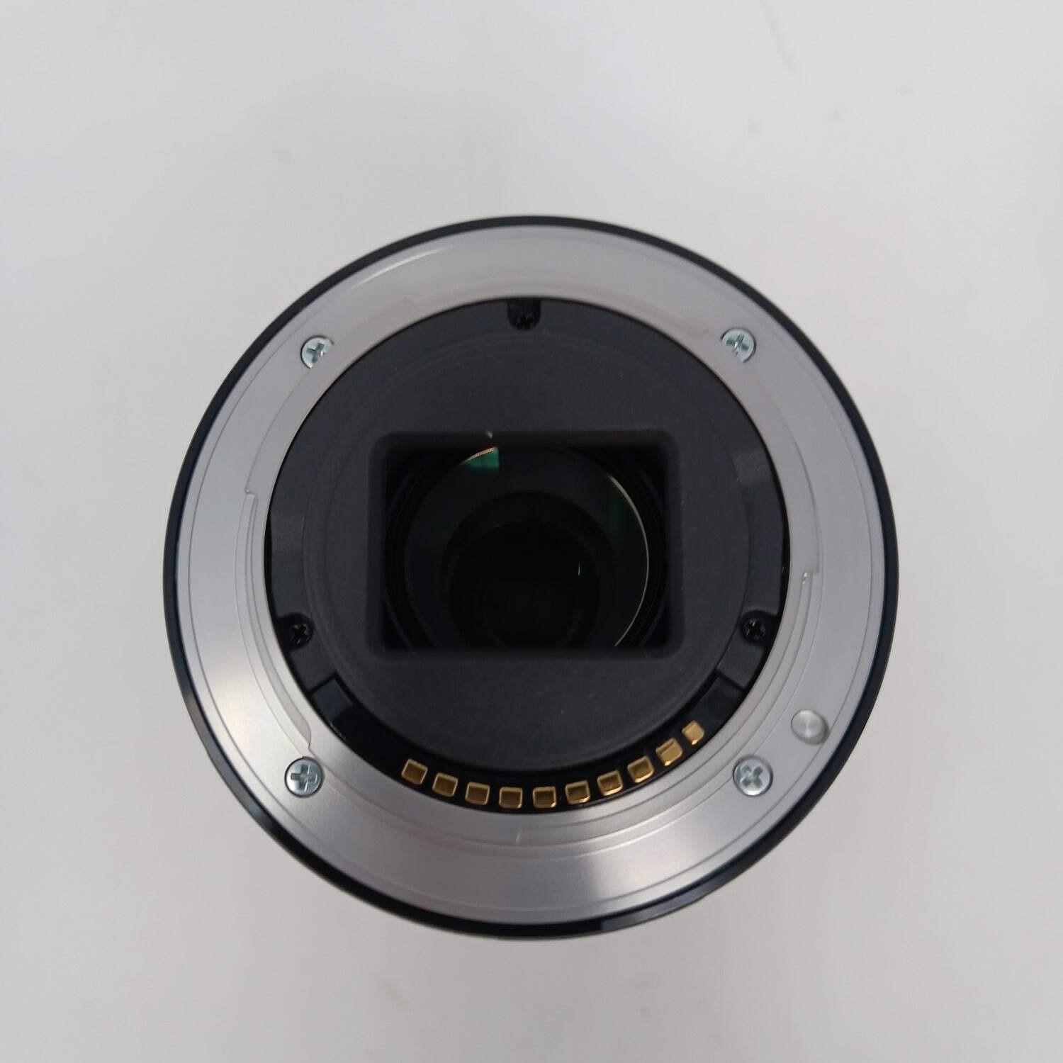 Foto 11 di 14