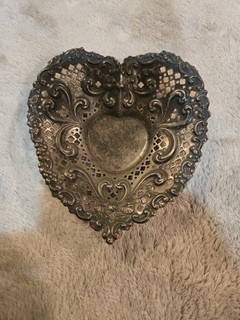 ESTATE GORHAM STERLING SILVER CHANTILLY PIERCED HEART DISH 69.9 GRAMS