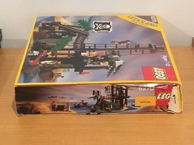 Lego 6270 Forbidden Island Box