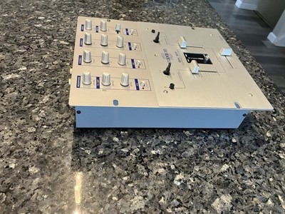 Stanton SK-6F DJ Mixer Silver 2-Channel Replaceable Crossfader FX