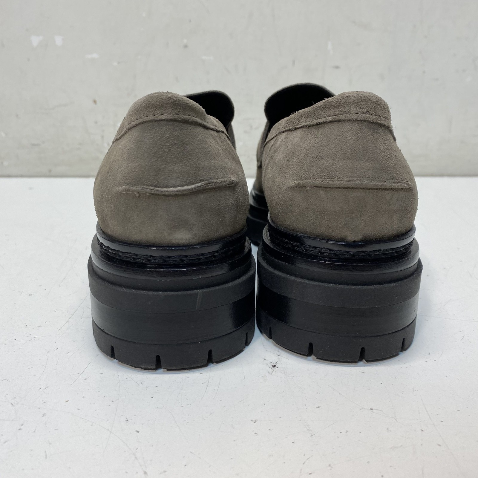 Saint + Sofia Taupe Solid with Studs Chunky Studd… - image 4