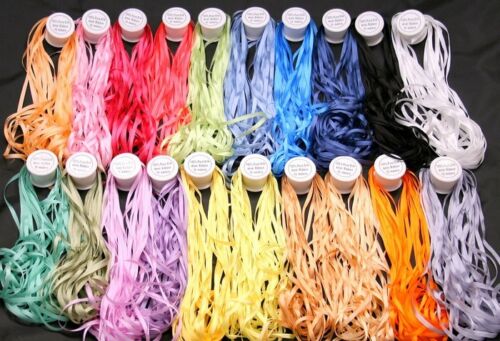 NEUF 200M de 4MM RUBAN BRODERIE SOIE PURE 20 COULEURS - Photo 1/1