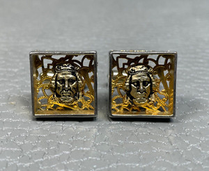 Authentic Vintage Shadow Box Framed Figural Face Yellow Gold Plated Cuff Links