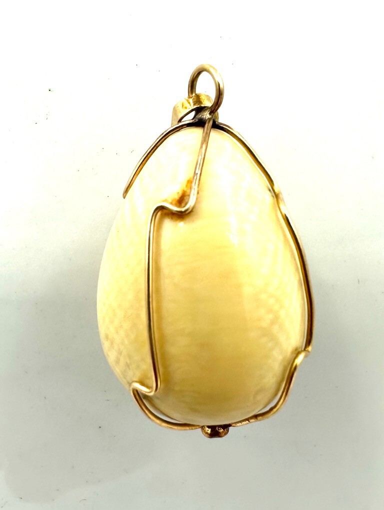 Pendentif En Or 18 Carats - Collier Mi-long - Poids 11,34 Grammes - Occasion