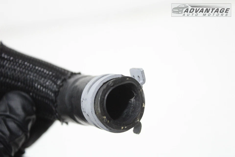 Chevrolet Blazer 2019-2023 motor refrigerante bomba de agua auxiliar manguera tubo OEM Foto 4 de 4