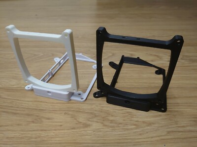 Ripe3D Externer GPU Ständer mit PC Gehäuse Befestigungspunkten