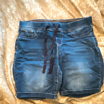 No Boundaries Girls Mid Rise Blue Denim Shorts L/G 11-13 Elastic Waist Pockets
