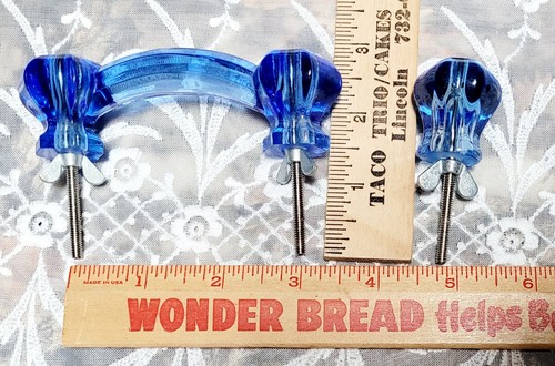 ORIG KNOB HILL BLUE GLASS HEXAGON DRAWER CABINET KNOB PULLS W/ HARDWARE 11 TOTAL - Picture 9 of 10