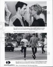 2001 Press Photo Peter McDonald & Flora Montgomery in "When Brendan Met Trudy"