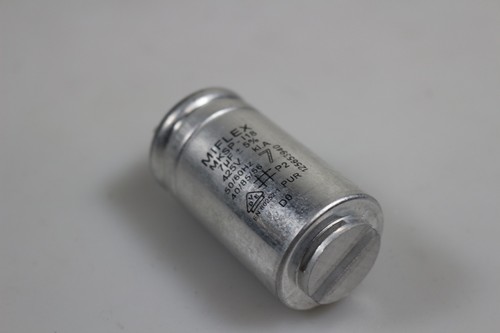 AEG Electrolux Betriebskondensator Motorkondensator Anlauf MIFLEX 7uF 125653940