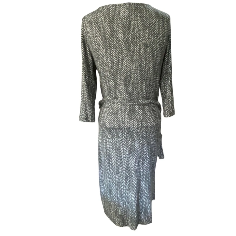 Seraphine Black & white herringbone print Pattern Long Sleeve Wrap Dress Size 6 - Image 4 of 4