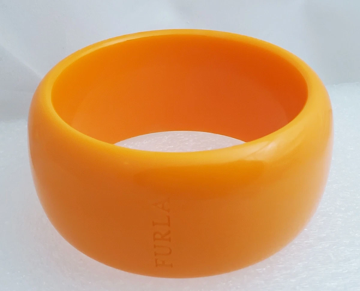 Vintage Italian Furla Lucite Bangle Bracelet Butterscotch 3 1/8