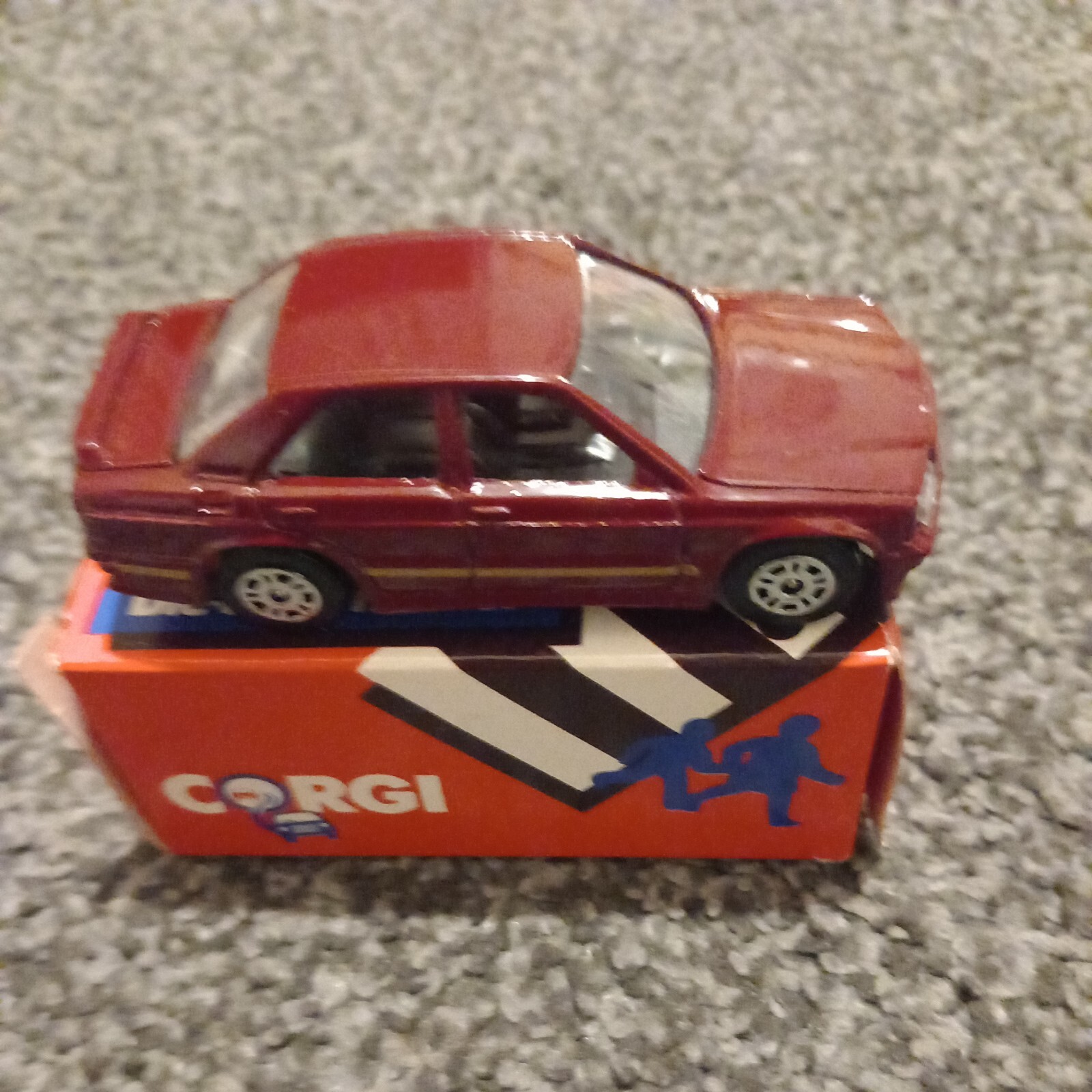 Picture 1 of 5