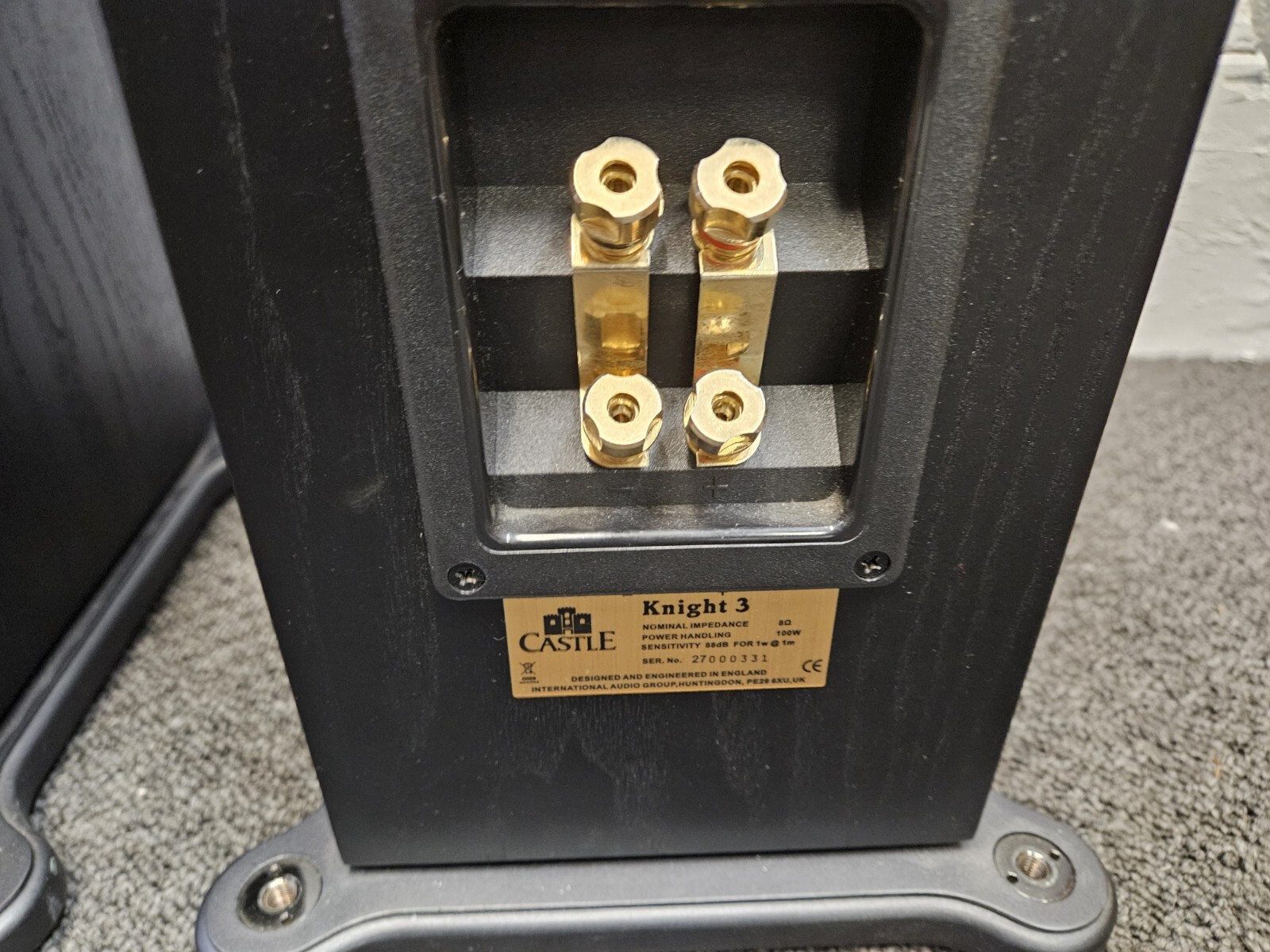 Castle Knight 3 Floorstanding Stereo Speakers in Black Ash Finish Boxed