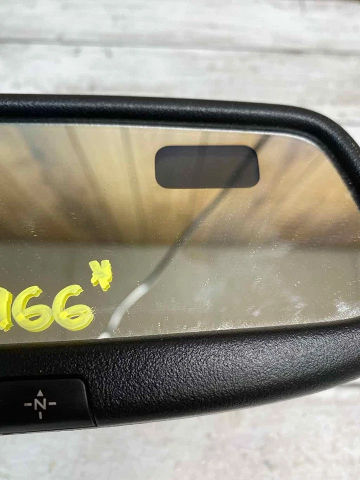 Espejo retrovisor Infiniti Q40 de 2014 a 2019 montaje sedán OEM 963213WV1A Foto 4 de 4