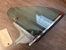 Original 1971-1974 Dodge Challenger Rh Tinted Quarter Window Glass 619 Original 1971-1974 Dodge Challenger Rh Tinted Quarter Window Glass 619
