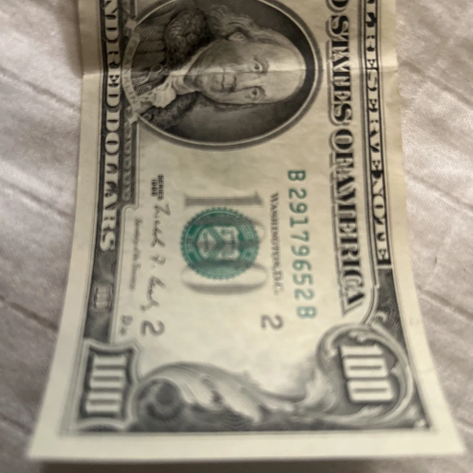 Series 1988 US One Hundred Dollar Bill $100 New York Very Low circulated - Image 4 of 4