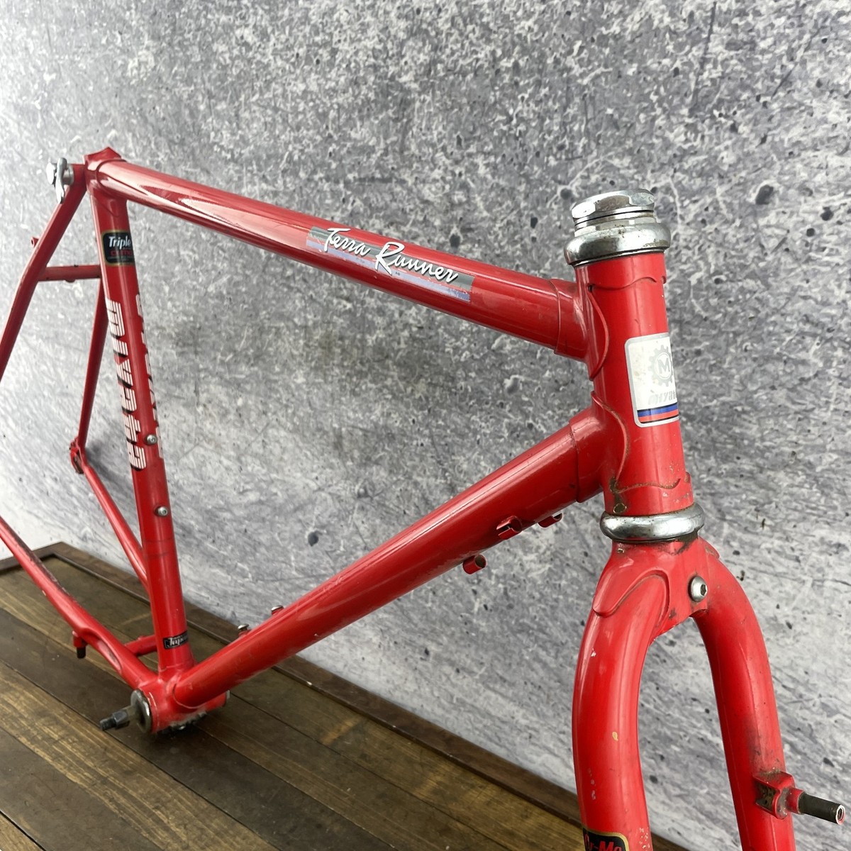 Vintage Miyata Terra Runner Mountain Bike Frame 19 in Red