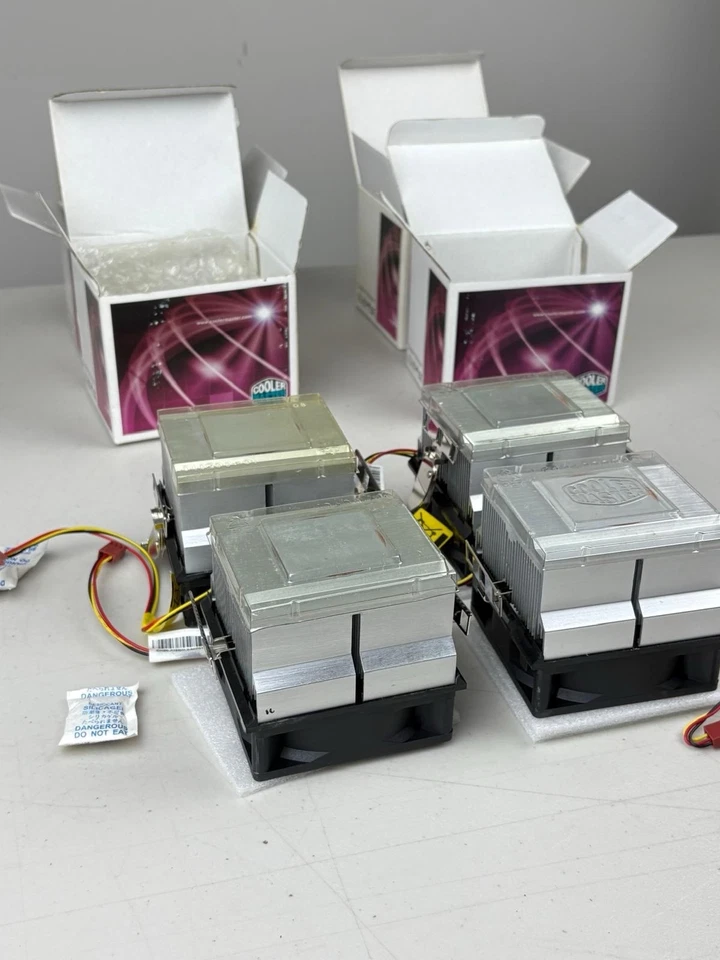 Cooler Master CK8-8JD2B-0L-GP 80mm CPU Cooler Set Of 4- New In The Box - Image 3 of 4