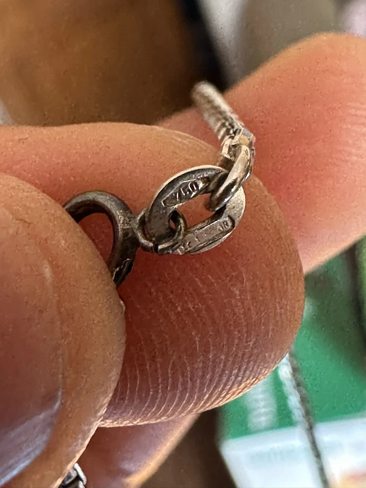 Collar de eslabones de cadena cubanos de oro amarillo 750 de 18 quilates Foto 2 de 4