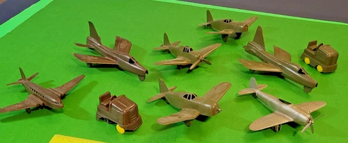 NICE LOT OF VINTAGE HP MARX ARMY AND AIRFORCE AIRPLANES + TRACTORS..
