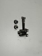 2001-2010 6.6l Duramax Oil Pump Bolt Nut Set