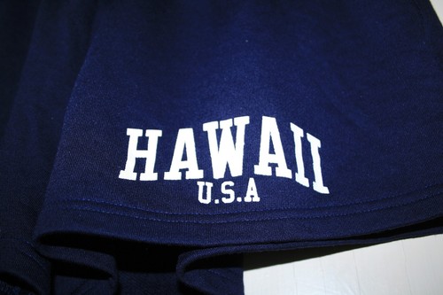 NEU OHNE ETIKETT GRÖSSE 18 MARINEBLAU JERSEY STRETCHIG SHORTS MIT ELASTISCHEM BUND & HAWAII LOGO - Bild 2 von 3