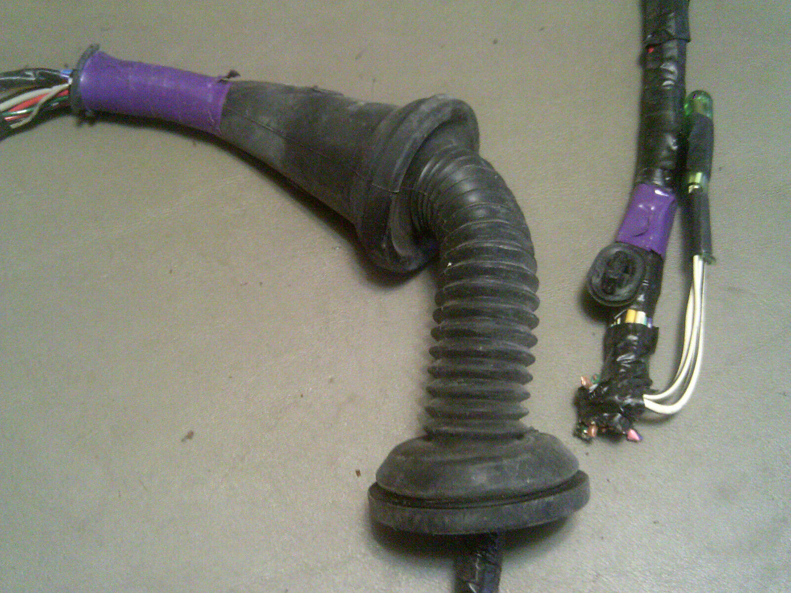 Picture 4 of 9
