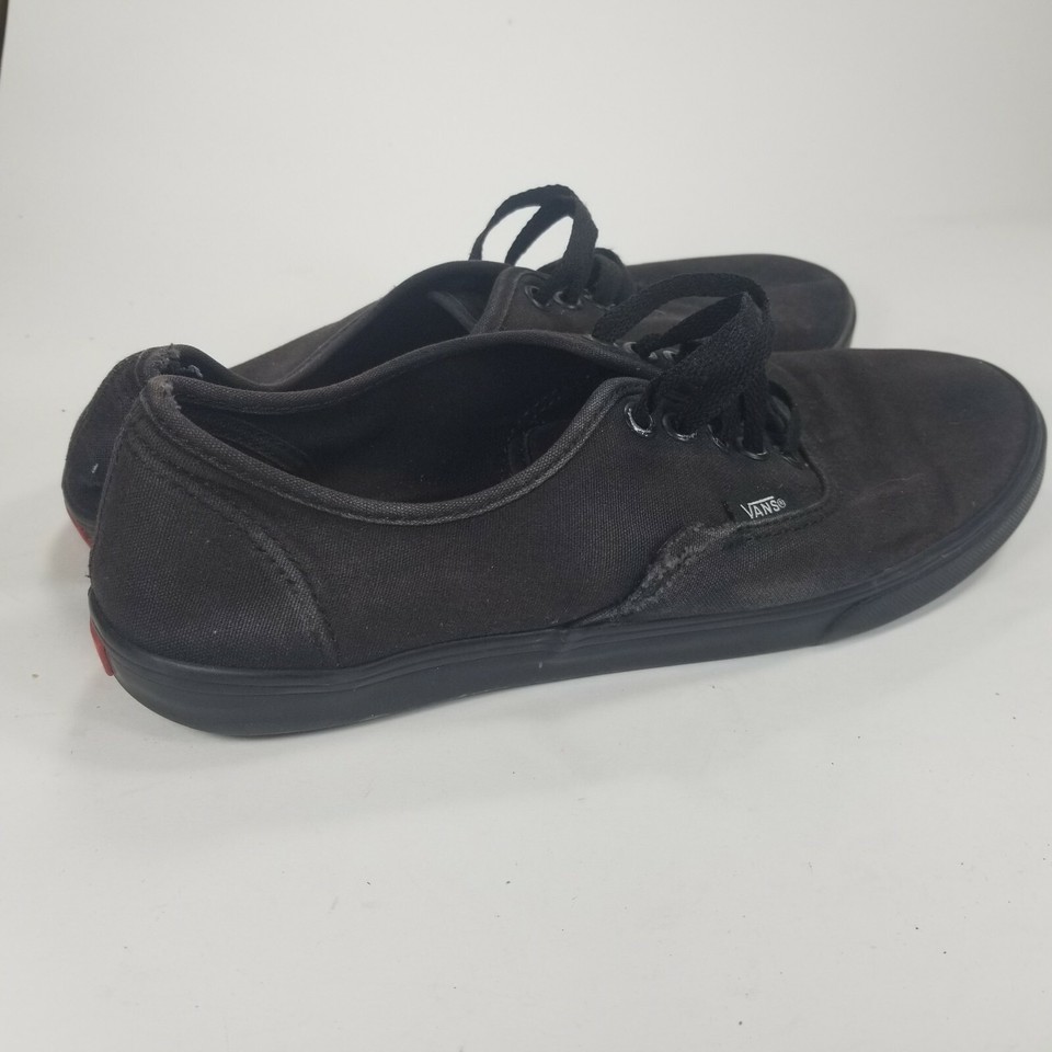 Vans Low Top Classic Skate Shoe Sneakers Size 9 Womens / 7.5 Mens Black