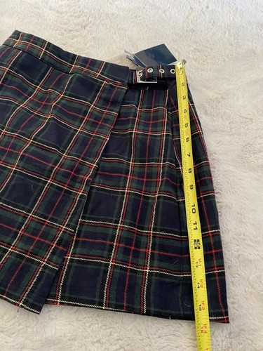 Brandy Melville Womens Green Plaid Mini Skirt Size OS - Bild 2 von 7