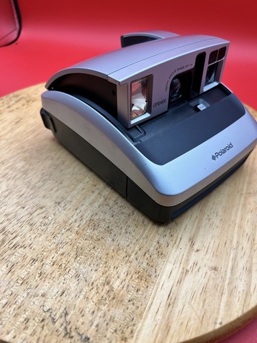 Vintage Polaroid One 600 Classic Instant Photo Camera. Not Tested - Picture 2 of 5