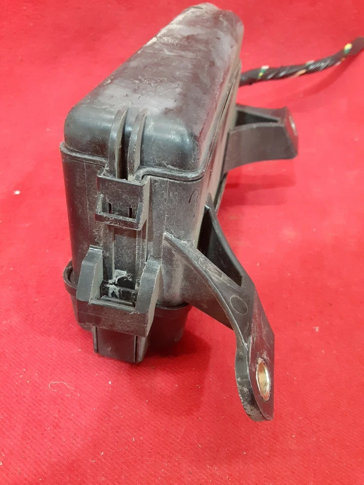 2001 2002 2003 - Toyota Prius - Relé compartimento motor/caja de fusibles/bloque Foto 4 de 4