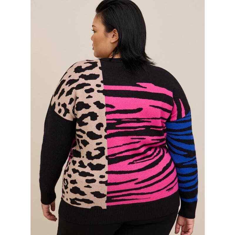 Torrid 2022 Pullover crew neck multi patterned lo… - image 3