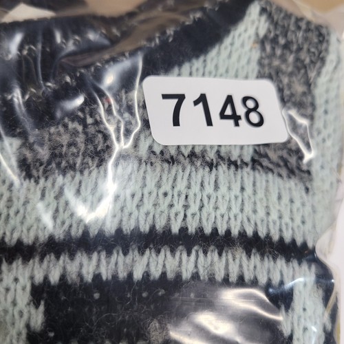 Carriage Court Y2K All Over Animal & Flower Print Women's Sweater Lt. Blue/Black - Picture 14 of 14