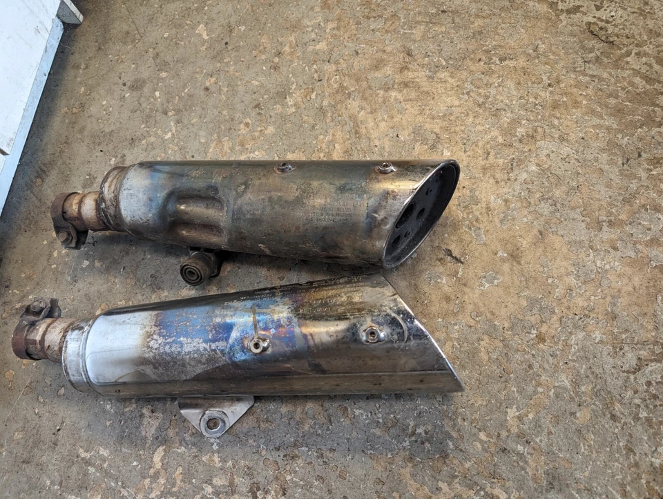 Kawasaki 1985-1990 EN450 454 LTD OEM Left Right Muffler Exhaust Slip On Pipe - Image 3 of 4