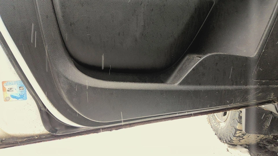 15 CHEVY COLORADO Front Door (electric) Driver Sidesummit White=gazrusty Seam Foto 2 de 2